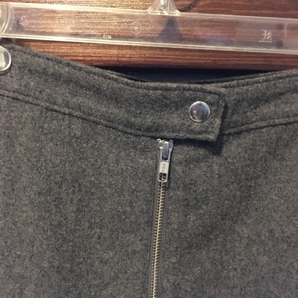 Like New: Madewell studio zip wool mini skirt gray - Picture 5 of 7